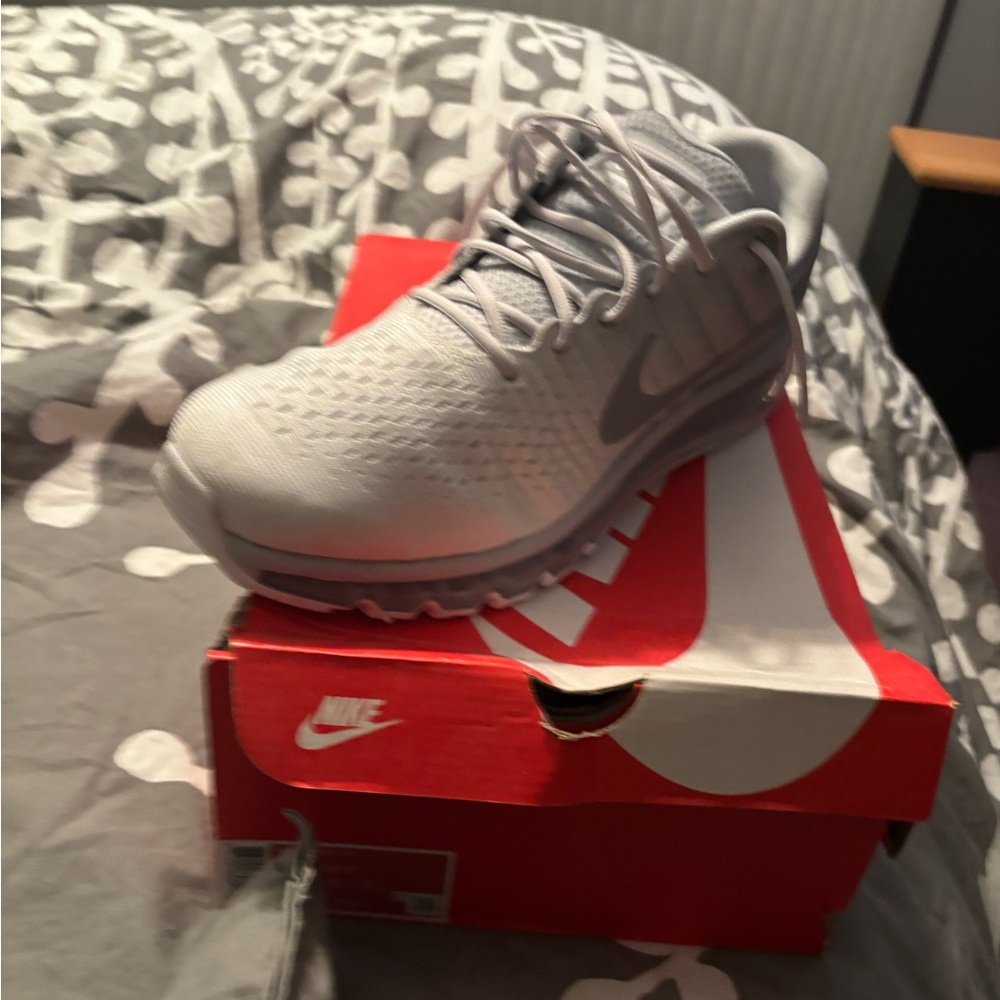 Nike Gray Athletic Sneakers size 14 Air Max 2017 New $85